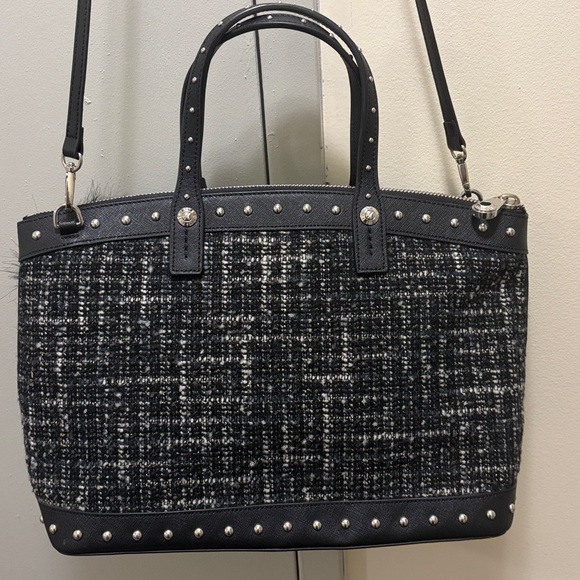 Henri Bendel Black Tweed Handbag with Fur Pom Pom - Picture 4 of 7